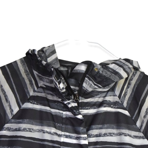 Lululemon Assemblage Jacket M Womens Stripe Rain Snap Button Lab Hoodie Pockets - Picture 6 of 11